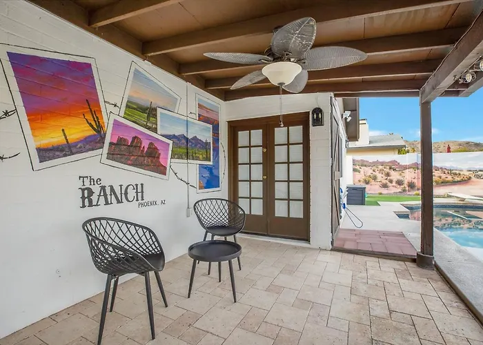 Free Heated Pool!/gorgeous 4 Bedroom Spring Break Holiday home Phoenix