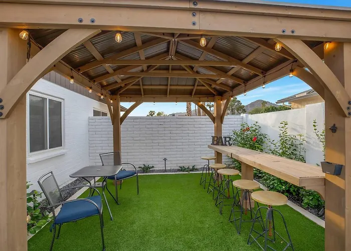 Free Heated Pool!/gorgeous 4 Bedroom Spring Break *